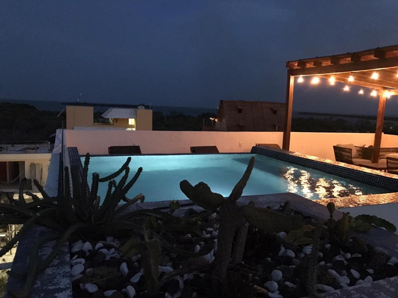 Hotel Luna Roja Holbox Exterior photo