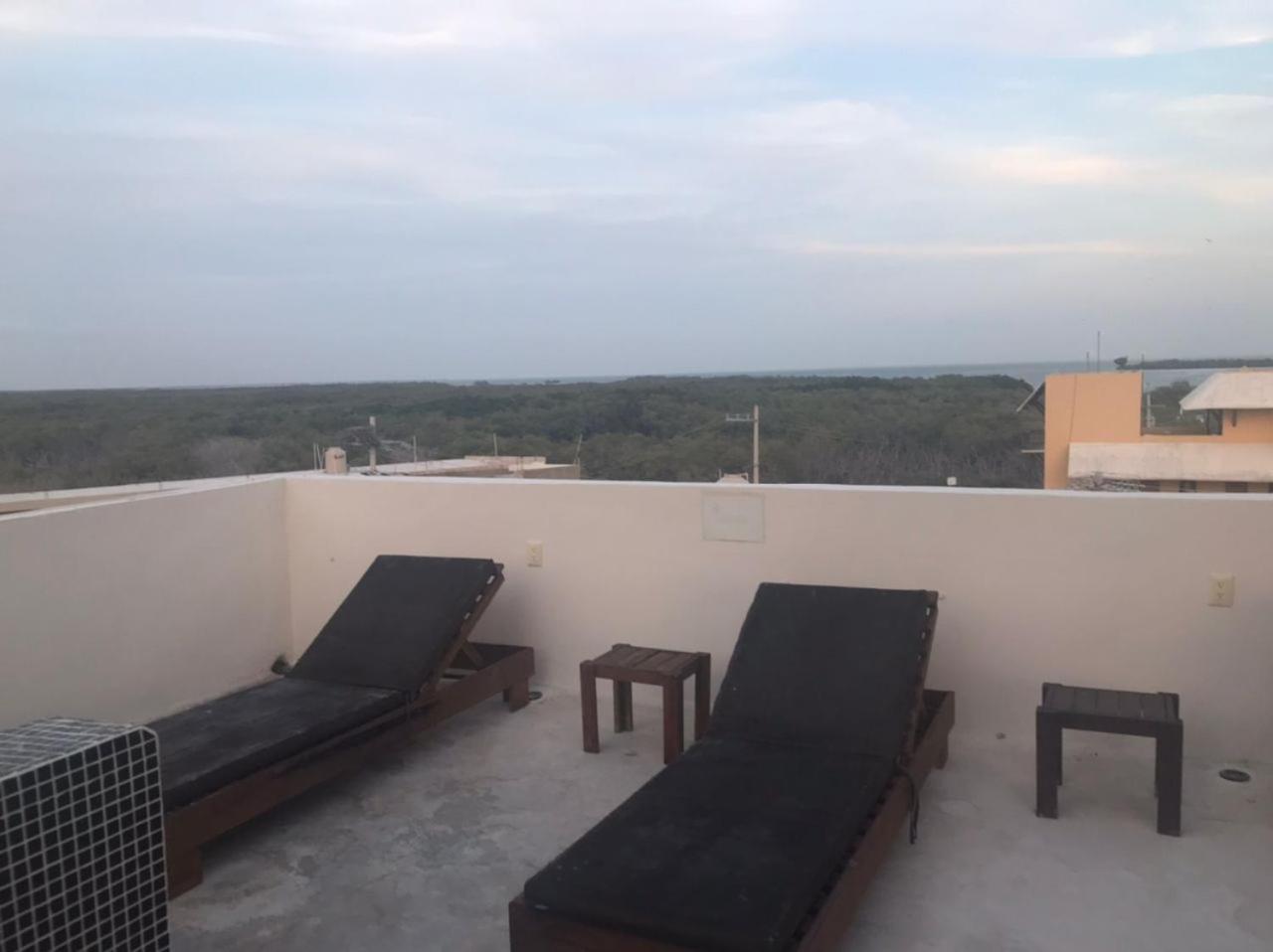Hotel Luna Roja Holbox Exterior photo